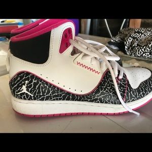 Nike Jordan size 6.5 youth